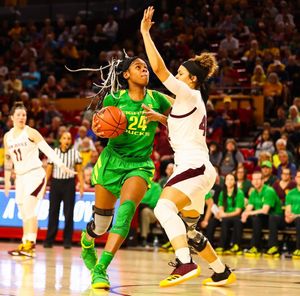 Image post by @ariannagrainey on Instagram