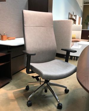 Image post by @pallastextiles on Instagram