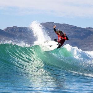 Image post by @wsl.qs on Instagram