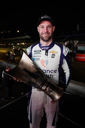 Image post by @NASCARChicago on Twitter