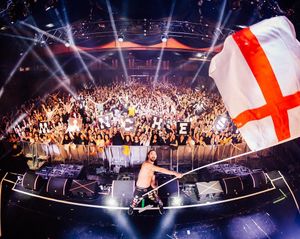 Image post by @steveaoki on Instagram