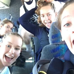 Image post by @juniatawlax on Instagram