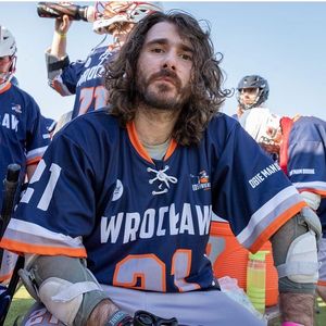Image post by @washeduplaxbros on Instagram