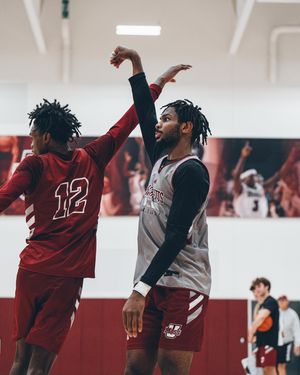 Image post by @umassbasketball on Instagram