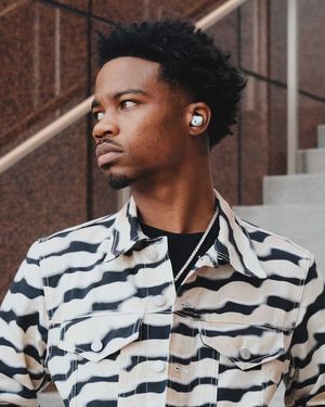 Image post by @beatsbydre on Instagram