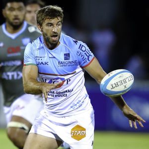 Image post by @avironrugbypro on Instagram