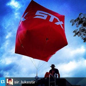 Image post by @stxmlax on Instagram