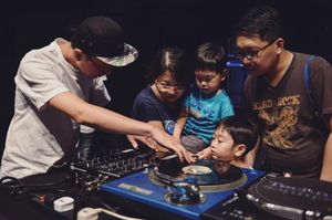 Image post by @esplanadesingapore on Instagram