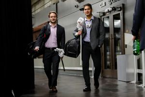 Image post by @MammothLax on Twitter