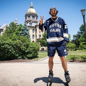 Image post by @nd_hockey on Instagram