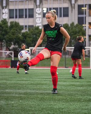 Image post by @GoBearcatsWSOC on Twitter