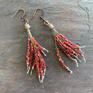 Image post by @beadcache on Instagram