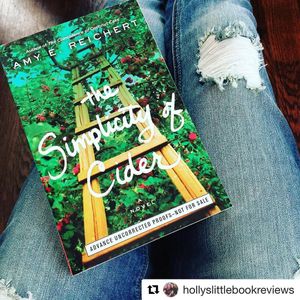 Image post by @gallerybooks on Instagram