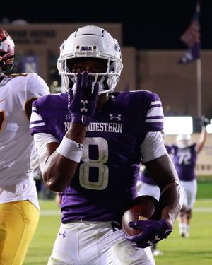 Image post by @nufootball on Instagram