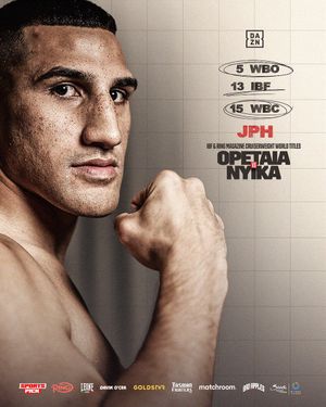 Image post by @MatchroomBoxing on Twitter