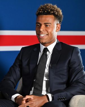 Image post by @psg on Instagram