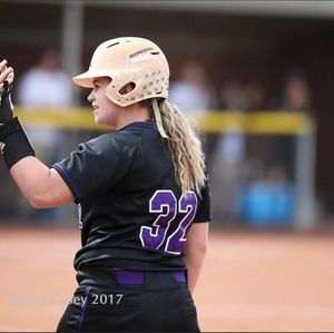 Image post by @wsusoftball on Instagram