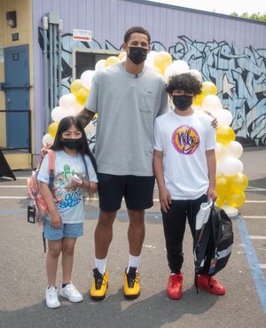 Image post by @shoepalace on Instagram
