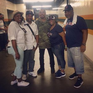 Image post by @mookiebetts on Instagram