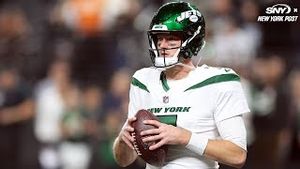 Video post by @nypostsports on YouTube