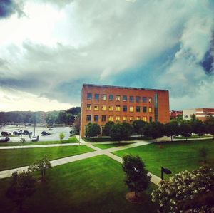 Image post by @umbclife on Instagram