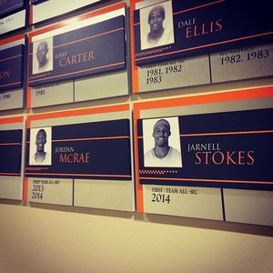 Image post by @vol_hoops on Instagram