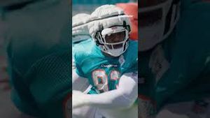 Video post by @Miami Dolphins on YouTube