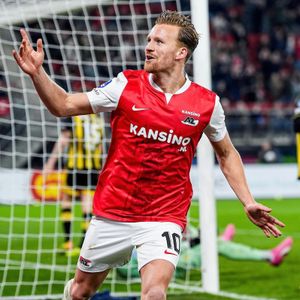 Image post by @azalkmaar on Instagram