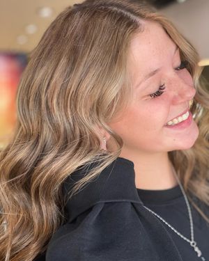 Image post by @studiovasi_salon on Instagram