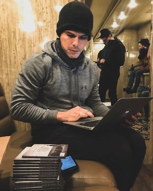Image post by @grangersmith on Instagram