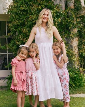Image post by @shein_us on Instagram