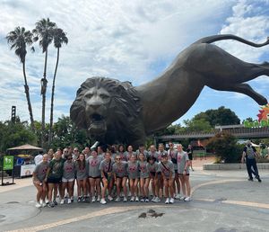 Image post by @aztecwlax on Instagram
