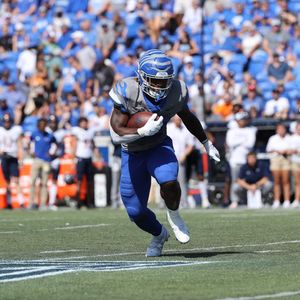 Image post by @memphisfootball on Instagram