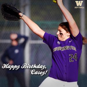 Image post by @uwsoftball on Instagram