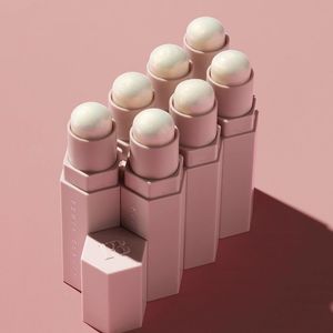 Image post by @fentybeauty on Instagram