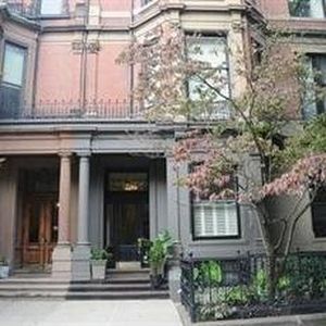 Image post by @penroserealty on Instagram