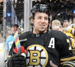 Image post by @NHLBruins on Twitter