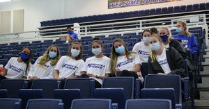 Image post by @hofstra_wlax on Instagram