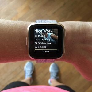 Image post by @fitbit on Instagram