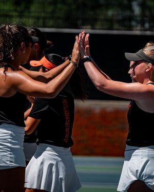 Image post by @cowgirl_tennis on Instagram