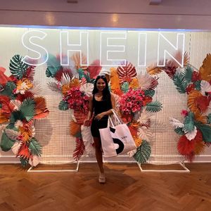Image post by @shein_us on Instagram