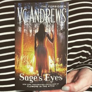 Image post by @gallerybooks on Instagram