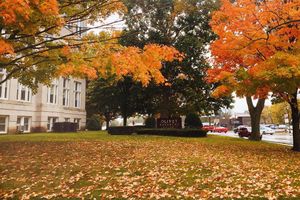 Image post by @olivetnazarene on Instagram
