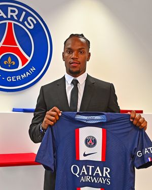 Image post by @psg on Instagram