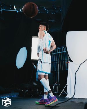 Image post by @hornets on Instagram