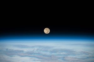 Image post by @nasaartemis on Instagram