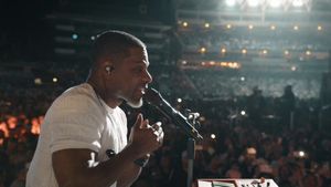 Video post by @kirkfranklin on Twitter