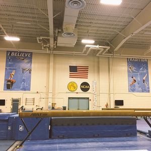 Image post by @unhgymnastics on Instagram