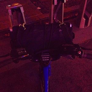 Image post by @thegeorgehage on Instagram