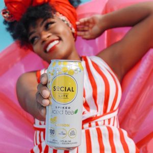 Image post by @sociallitevodka on Instagram